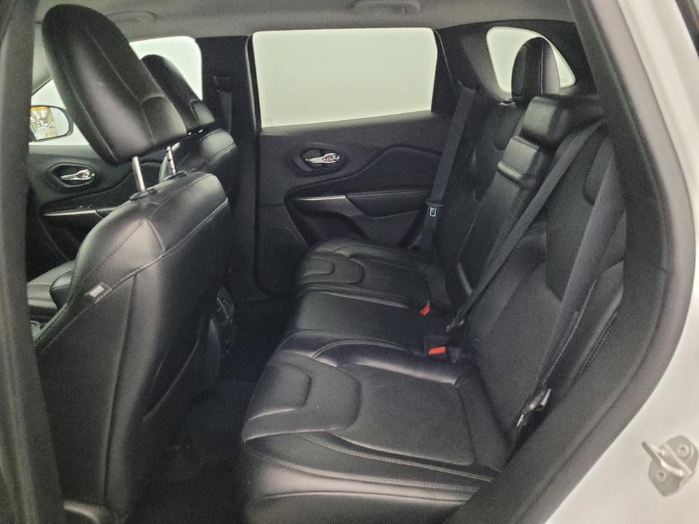 used 2019 Jeep Cherokee car, priced at $16,395