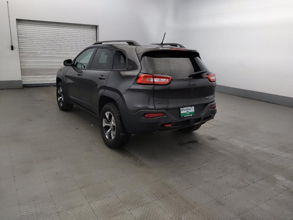 used 2014 Jeep Cherokee car, priced at $15,995