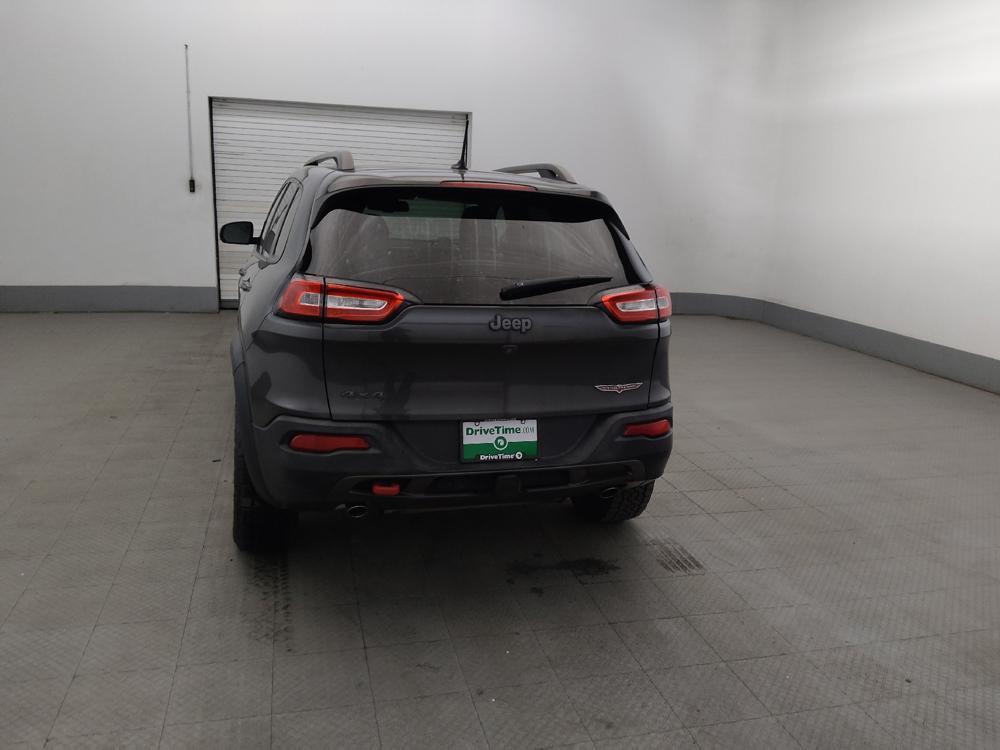 used 2014 Jeep Cherokee car, priced at $15,995