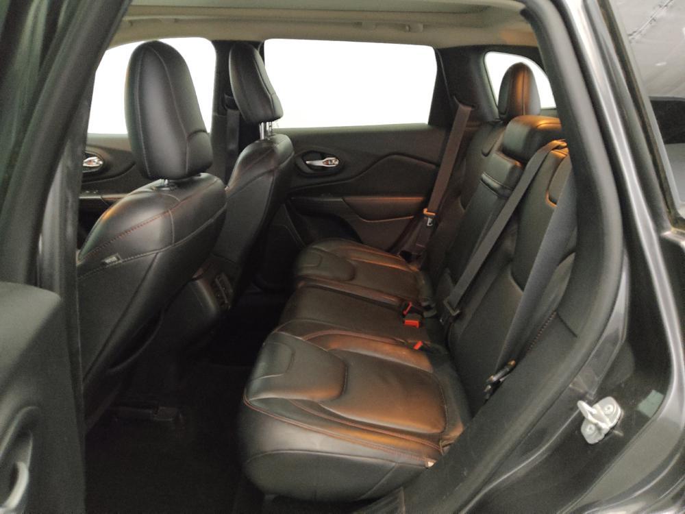 used 2014 Jeep Cherokee car, priced at $15,995
