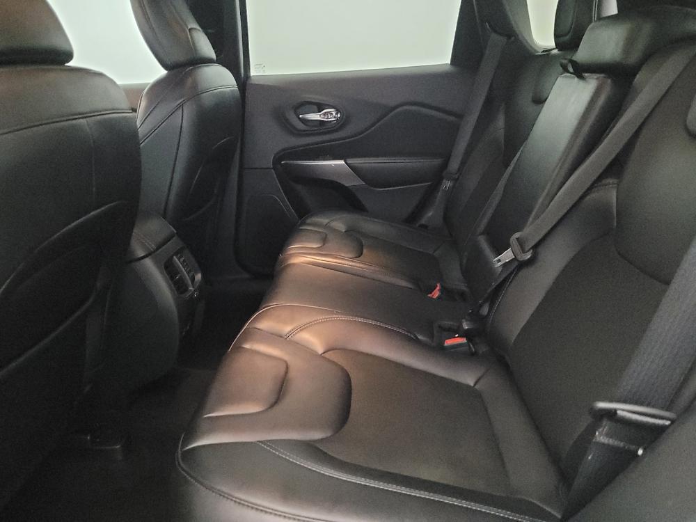 used 2021 Jeep Cherokee car, priced at $20,395