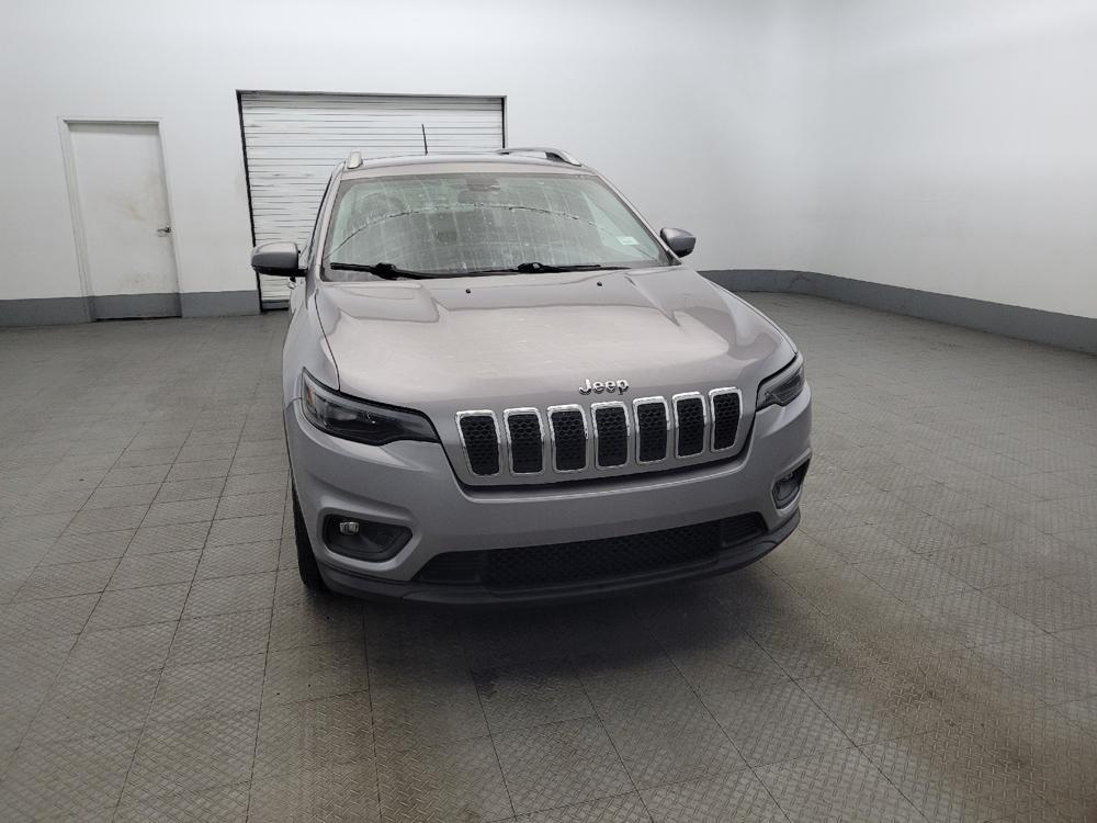 used 2019 Jeep Cherokee car, priced at $19,095