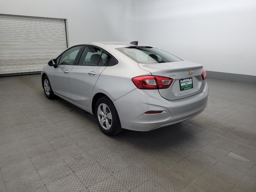 used 2018 Chevrolet Cruze car, priced at $16,595