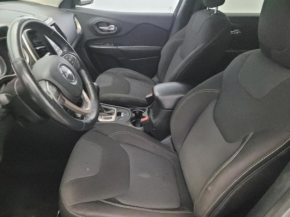 used 2015 Jeep Cherokee car, priced at $13,695