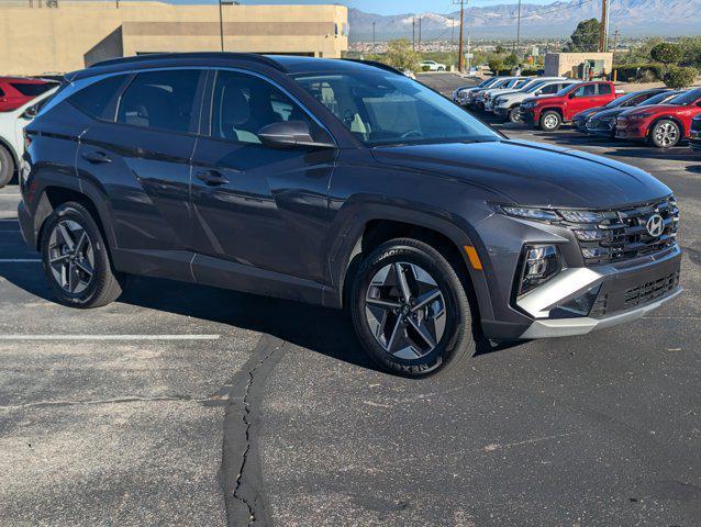 used 2025 Hyundai TUCSON Hybrid car, priced at $35,999