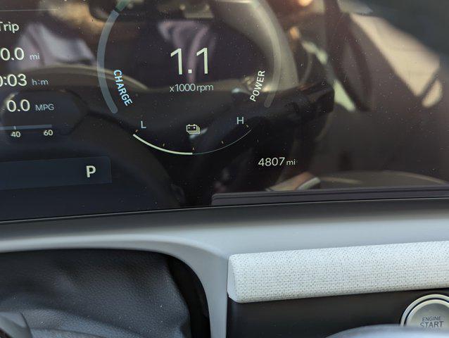 used 2025 Hyundai TUCSON Hybrid car, priced at $37,999