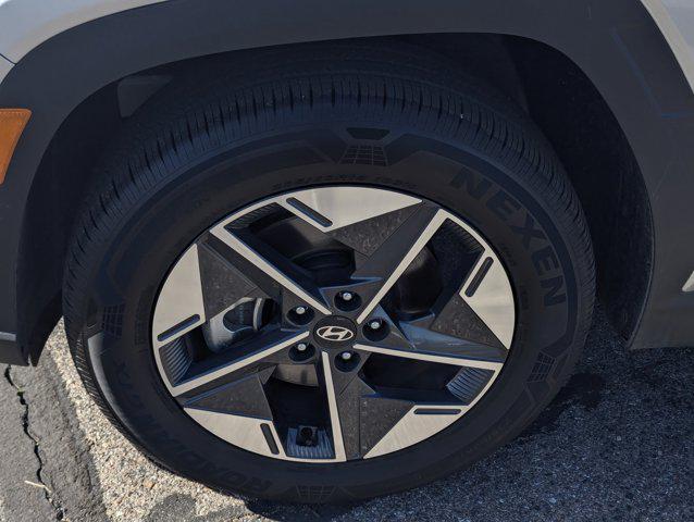 used 2025 Hyundai TUCSON Hybrid car, priced at $37,999