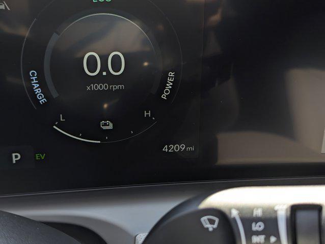 used 2025 Hyundai TUCSON Hybrid car, priced at $37,999