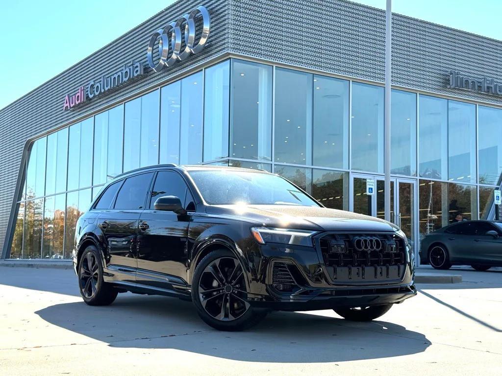 new 2026 Audi Q7 car, priced at $78,140