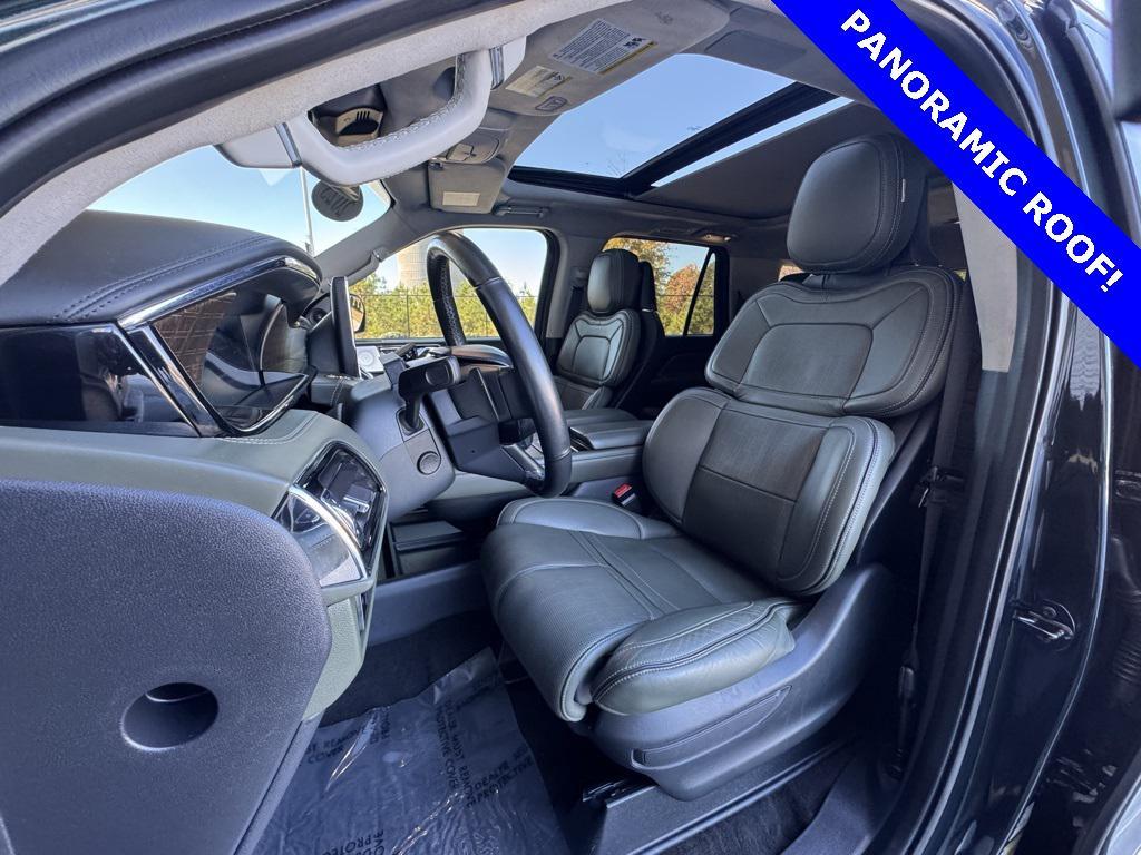 used 2023 Lincoln Navigator car, priced at $61,998