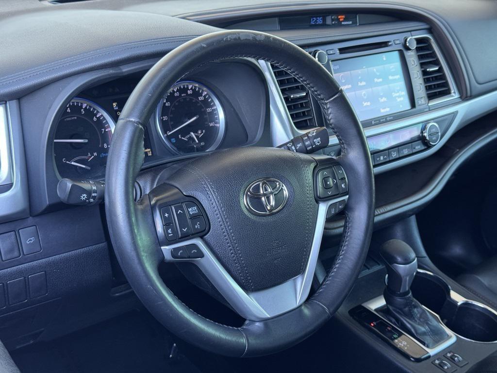 used 2019 Toyota Highlander car, priced at $22,998