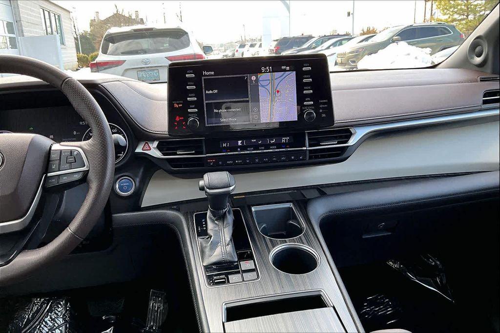 used 2022 Toyota Sienna car, priced at $39,000