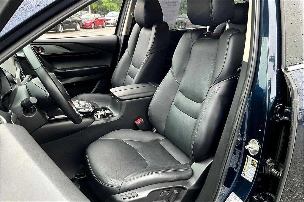 used 2022 Mazda CX-9 car, priced at $24,000