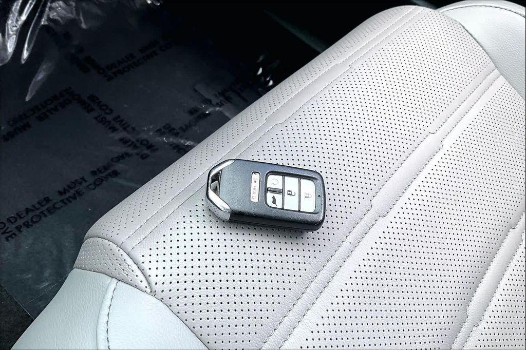 used 2021 Honda CR-V car, priced at $27,299