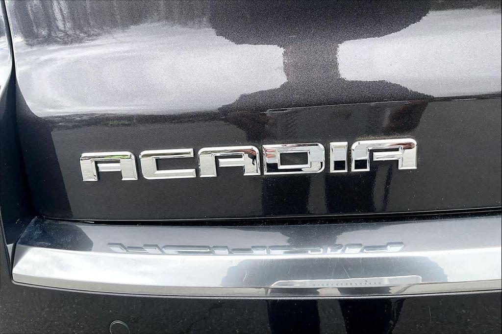 used 2014 GMC Acadia car, priced at $10,500