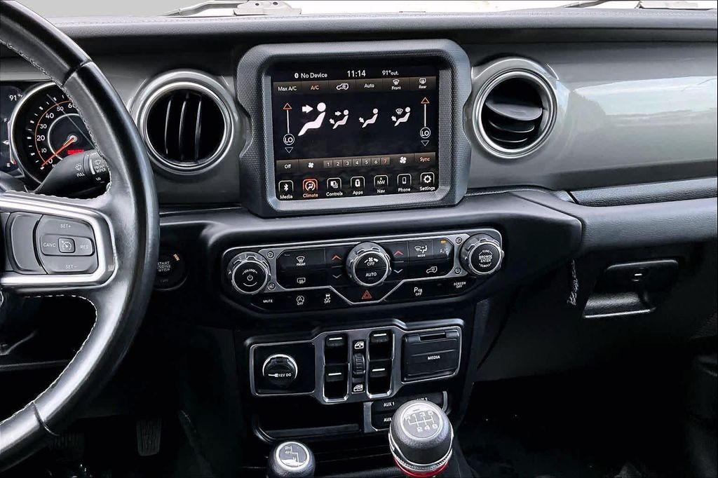 used 2022 Jeep Wrangler Unlimited car, priced at $31,799