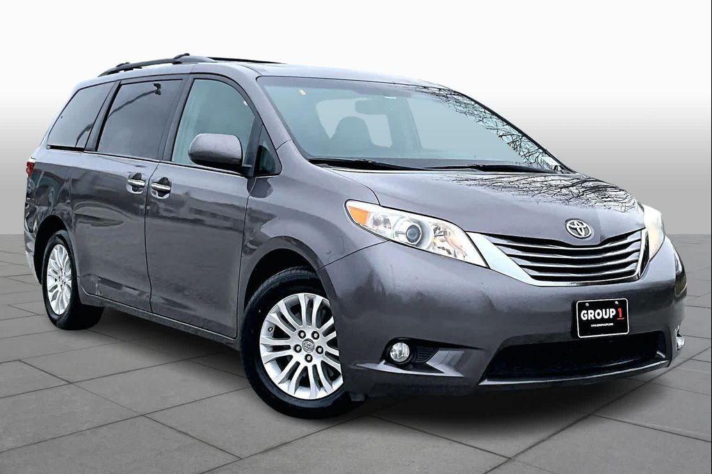 used 2017 Toyota Sienna car, priced at $15,500