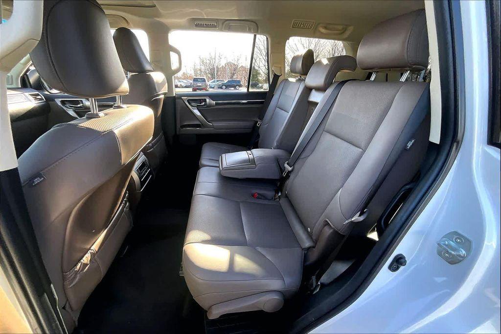 used 2021 Lexus GX 460 car, priced at $39,500