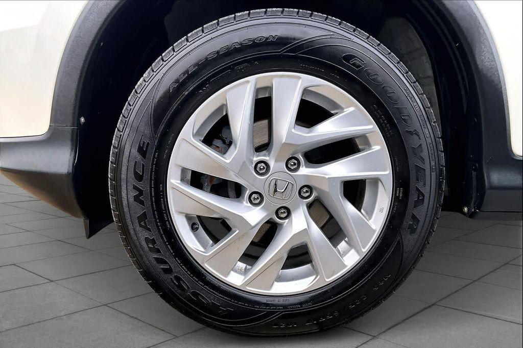 used 2015 Honda CR-V car, priced at $17,000