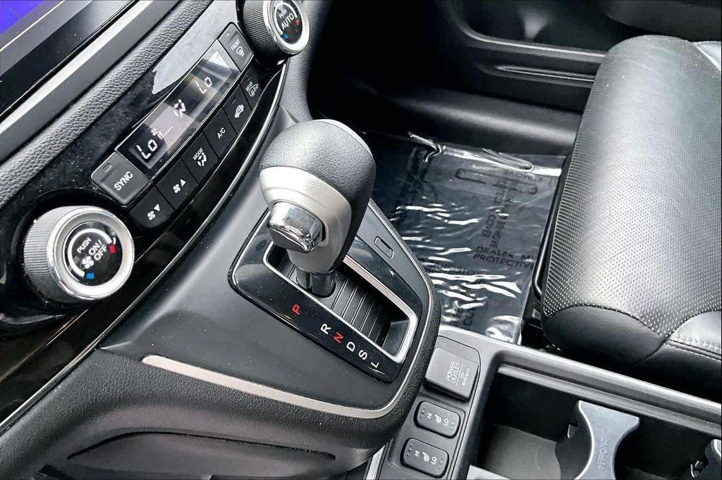 used 2015 Honda CR-V car, priced at $17,000