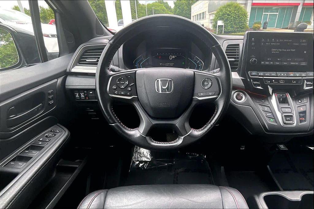 used 2024 Honda Odyssey car, priced at $36,299