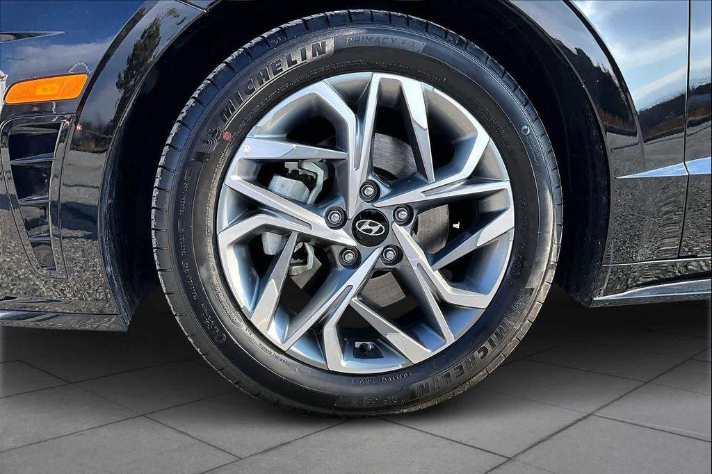 used 2023 Hyundai Sonata car, priced at $22,500