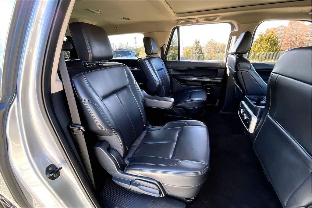 used 2022 Ford Expedition Max car, priced at $35,000