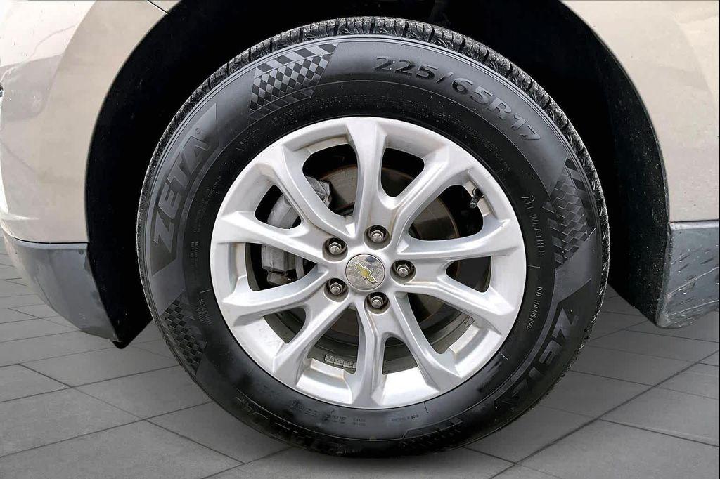 used 2019 Chevrolet Equinox car, priced at $10,000