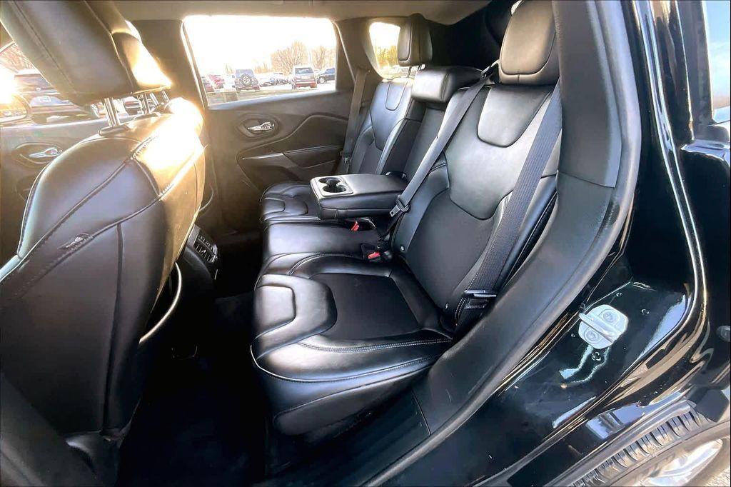 used 2019 Jeep Cherokee car, priced at $16,500