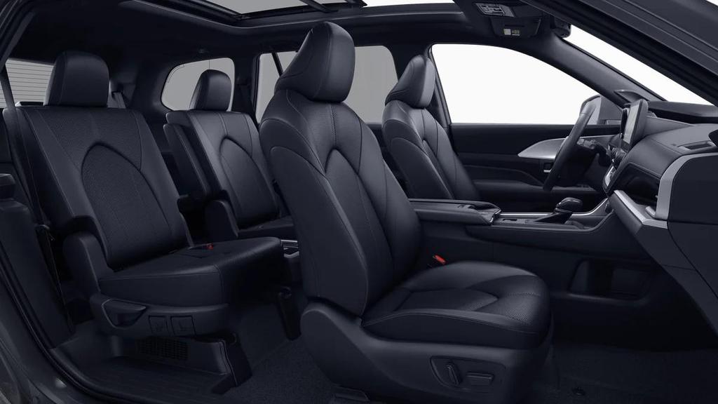 new 2026 Toyota Highlander Hybrid car, priced at $58,158