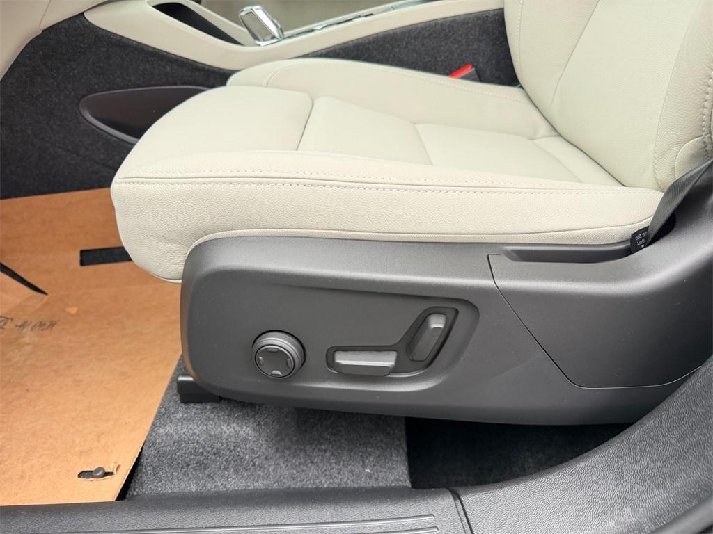 new 2026 Volvo XC40 car, priced at $53,095