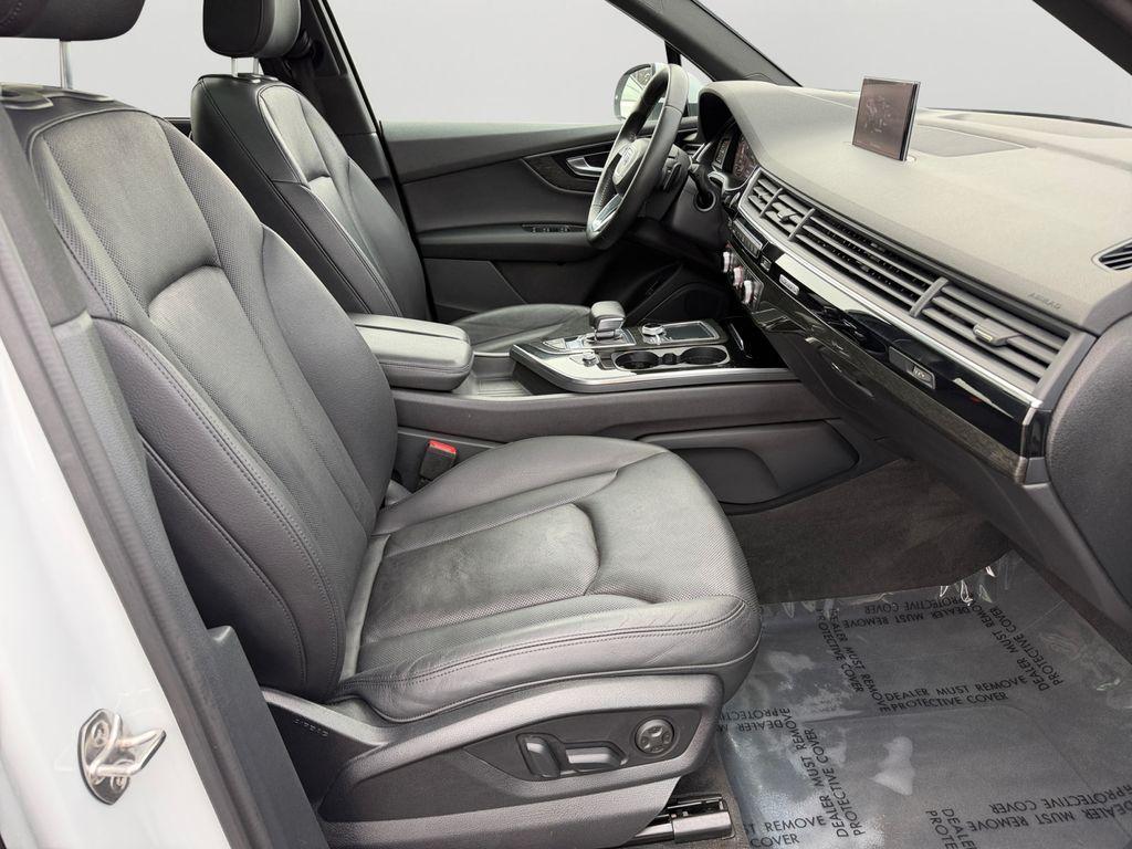 used 2017 Audi Q7 car, priced at $16,980