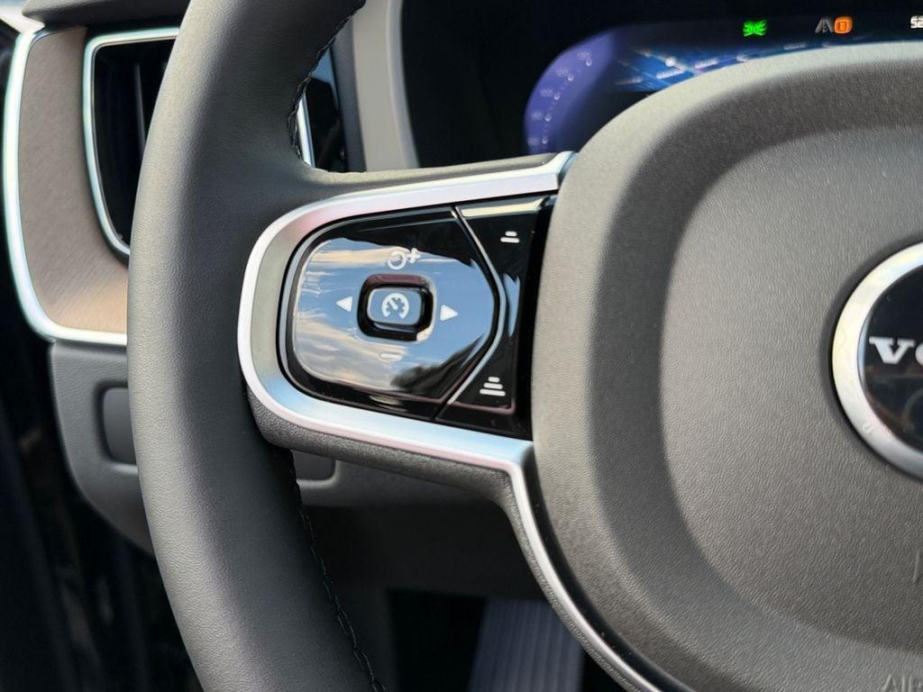 new 2026 Volvo XC60 car, priced at $52,645
