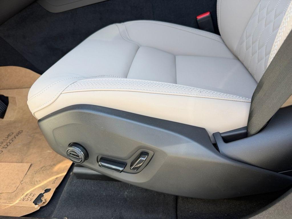 new 2026 Volvo XC60 car, priced at $58,905