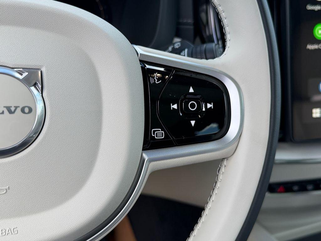 new 2026 Volvo XC60 car, priced at $63,995