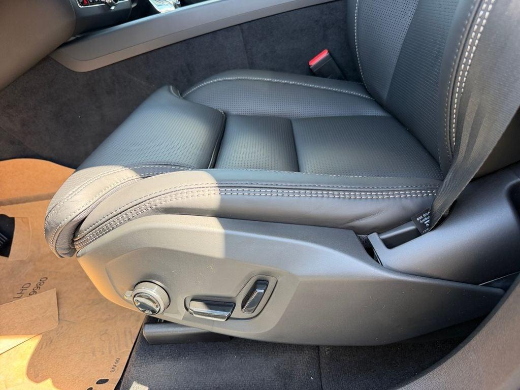 new 2026 Volvo XC60 car