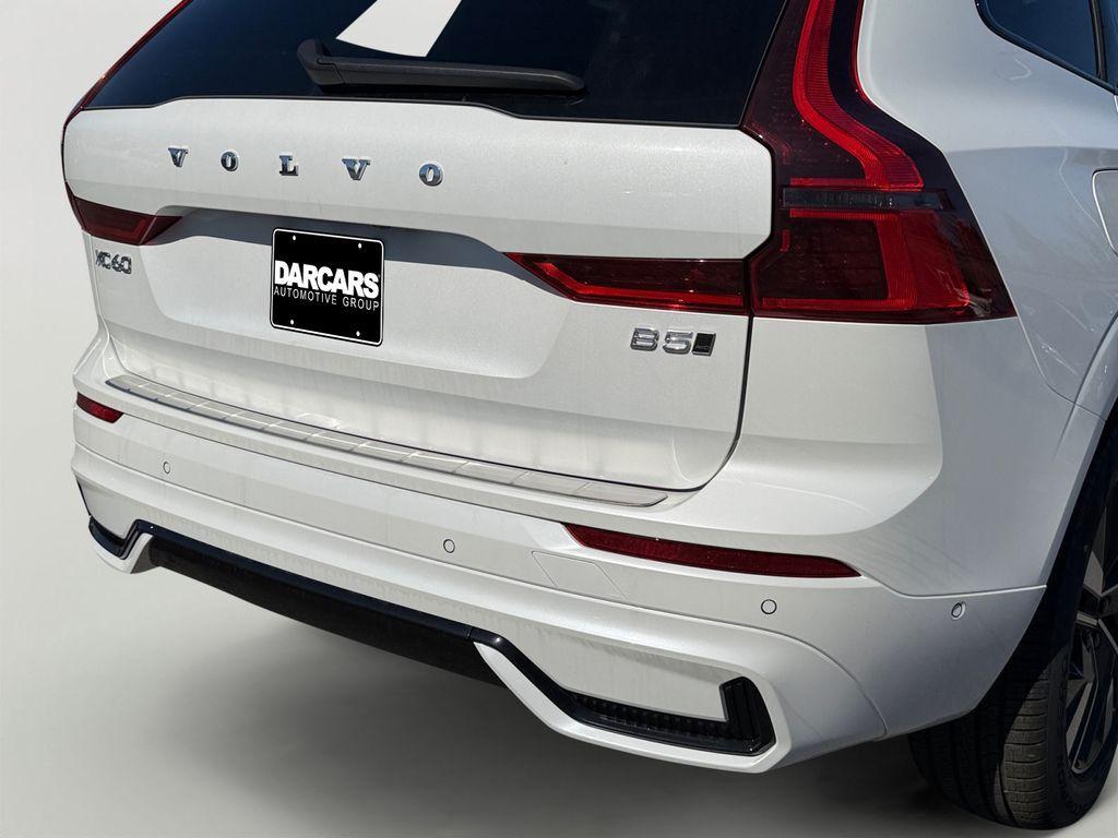 new 2026 Volvo XC60 car, priced at $58,105