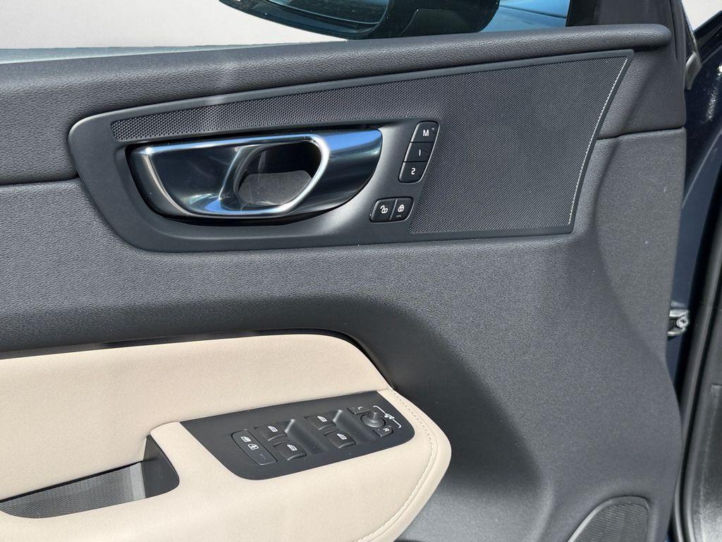 new 2026 Volvo XC60 car, priced at $58,105