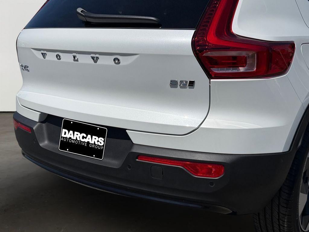 new 2026 Volvo XC40 car, priced at $50,295