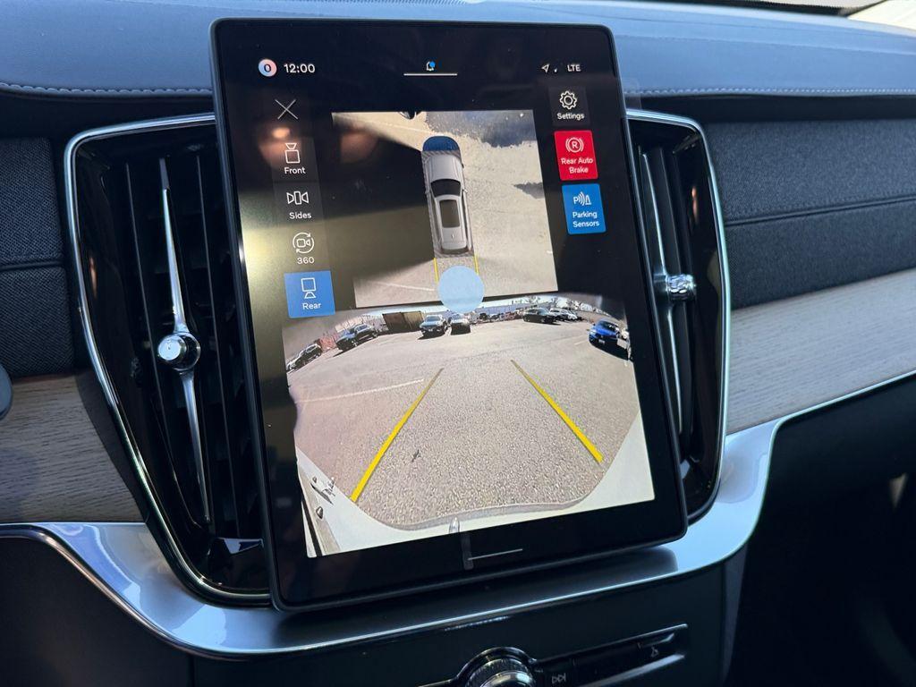 new 2026 Volvo XC90 Plug-In Hybrid car, priced at $81,845