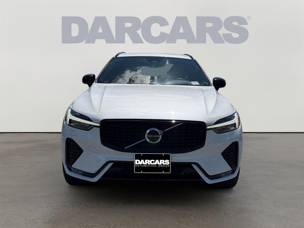 used 2023 Volvo XC60 car, priced at $43,780