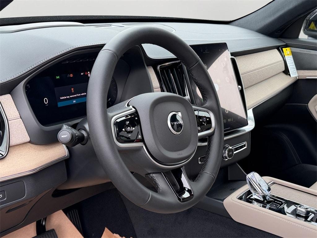 new 2026 Volvo XC90 car, priced at $77,929