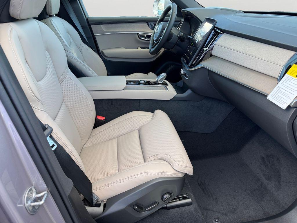 new 2026 Volvo XC90 car, priced at $75,949