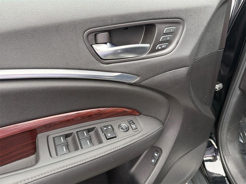 used 2014 Acura MDX car, priced at $13,880