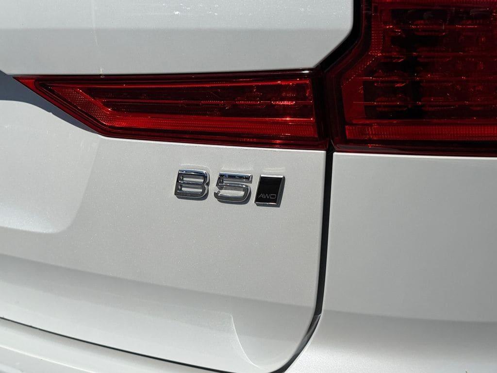 used 2023 Volvo XC60 car, priced at $39,280