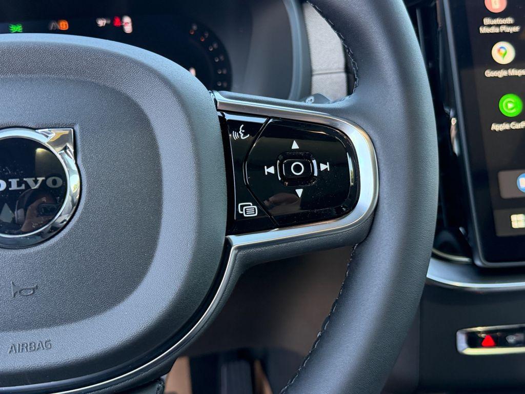 new 2026 Volvo XC90 car, priced at $75,501