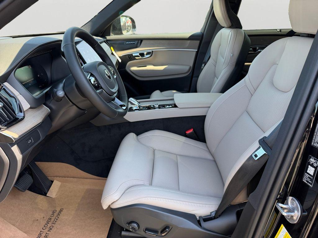 new 2026 Volvo XC90 car, priced at $75,501
