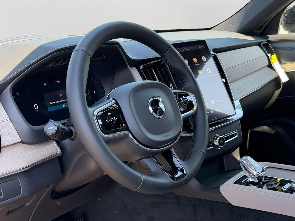 new 2026 Volvo XC90 car, priced at $75,501