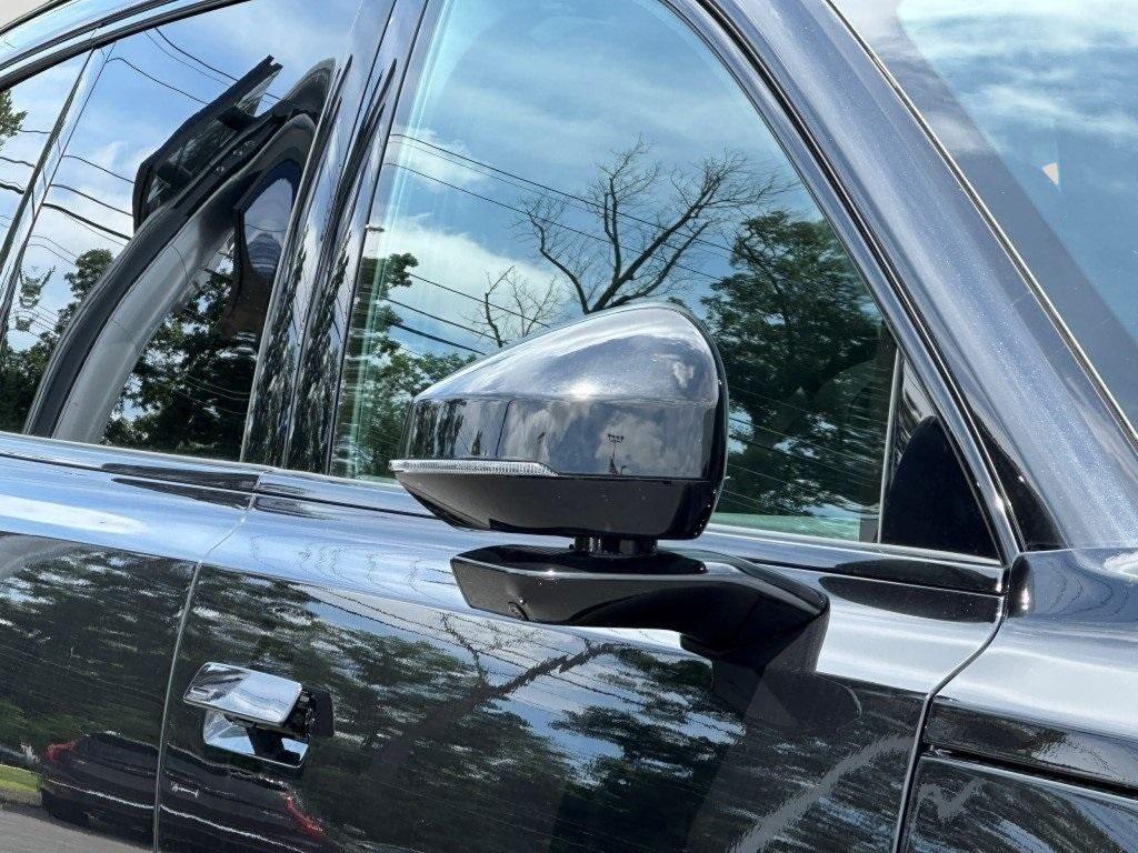 new 2025 Volvo EX90 car, priced at $85,890