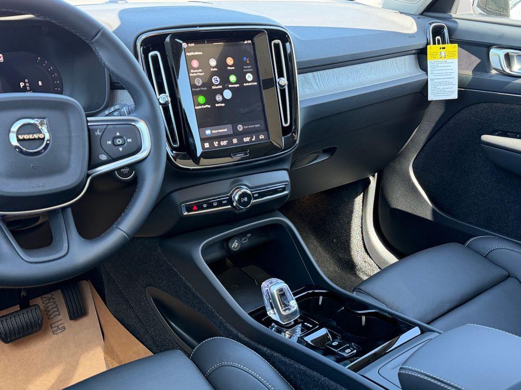 new 2026 Volvo XC40 car, priced at $50,395